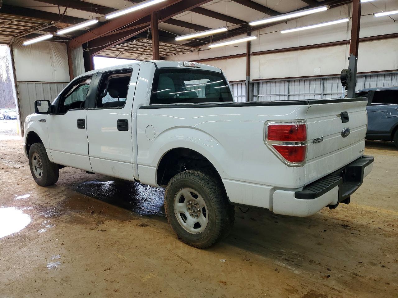 2014 FORD F150 SUPERCREW photo 2