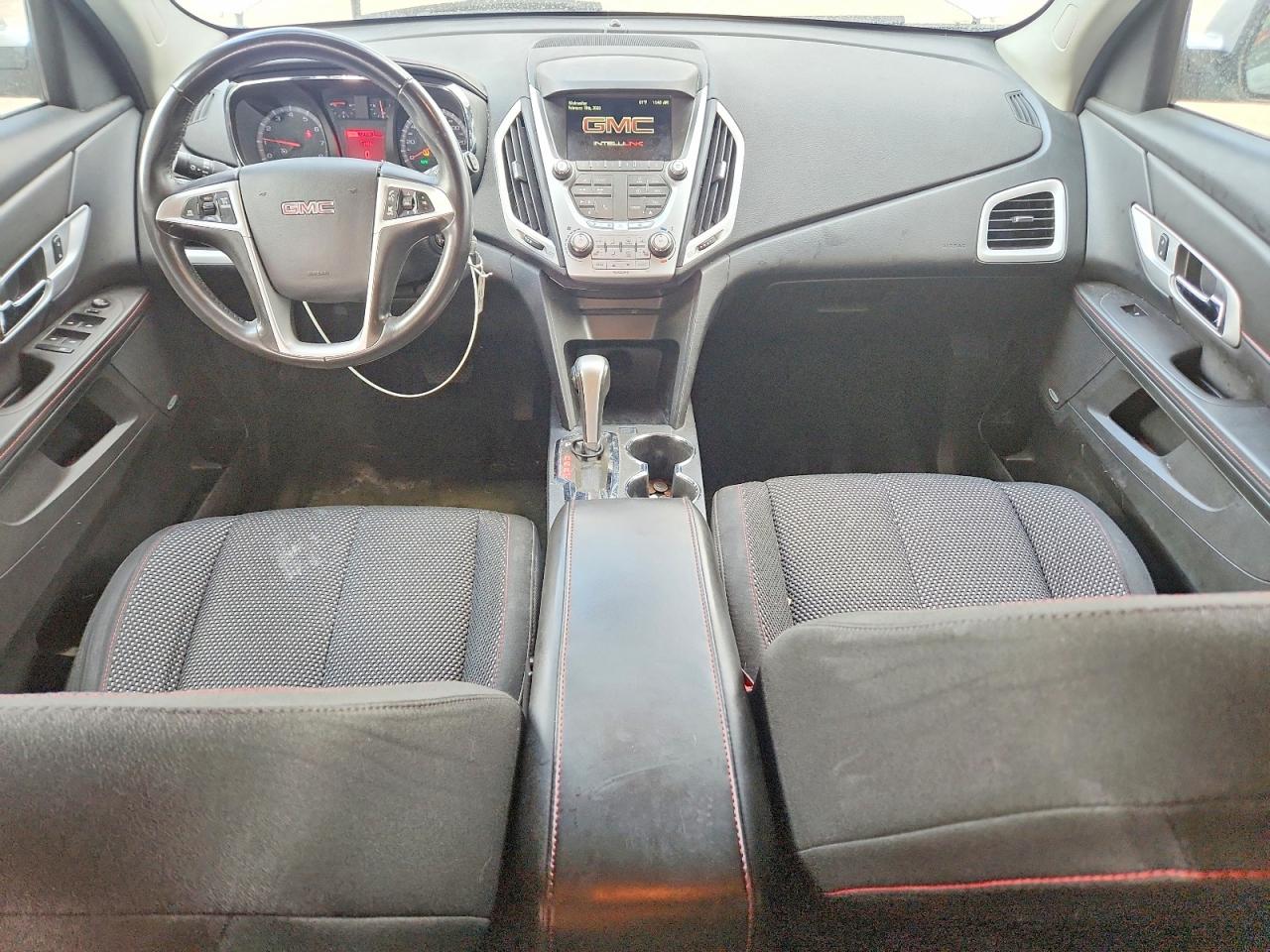 2015 GMC TERRAIN SLE photo 22