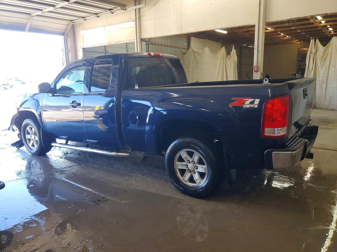 2012 GMC SIERRA K1500 SLE photo 2