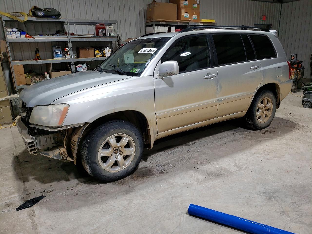 2003 TOYOTA HIGHLANDER
