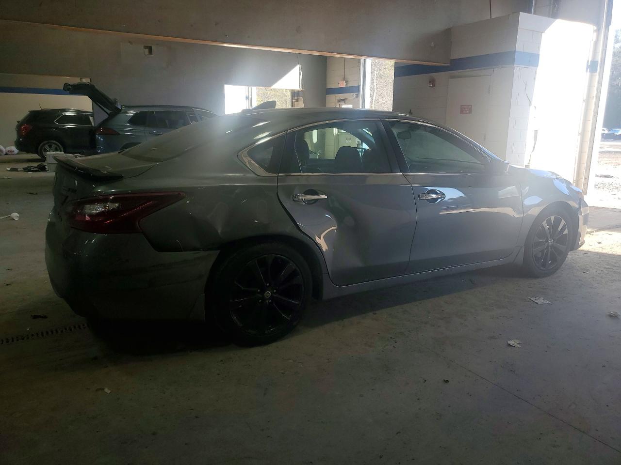 2018 NISSAN ALTIMA 2.5 photo 3