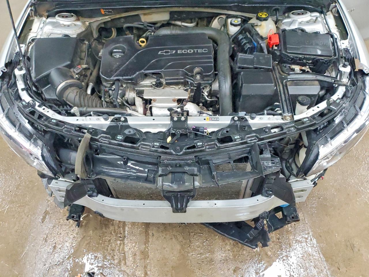 2017 CHEVROLET MALIBU LT photo 5