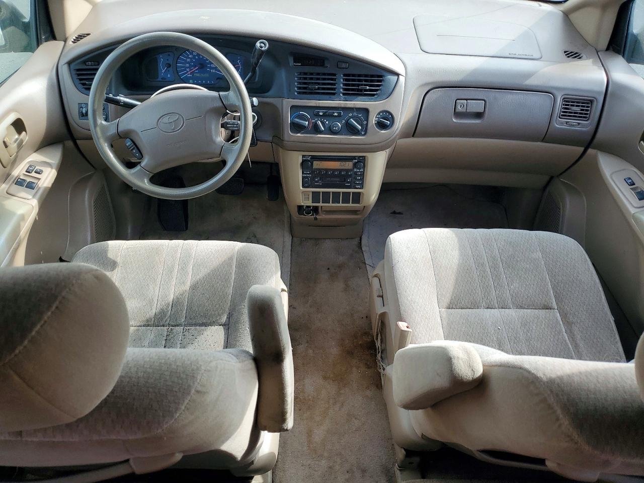 2003 TOYOTA SIENNA CE photo 8