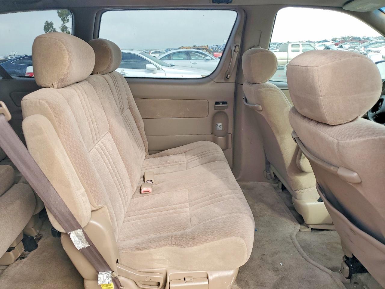 2003 TOYOTA SIENNA CE photo 11