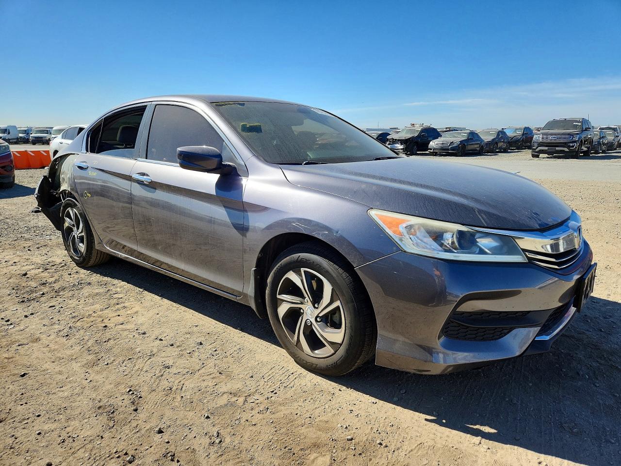 2017 HONDA ACCORD LX photo 4