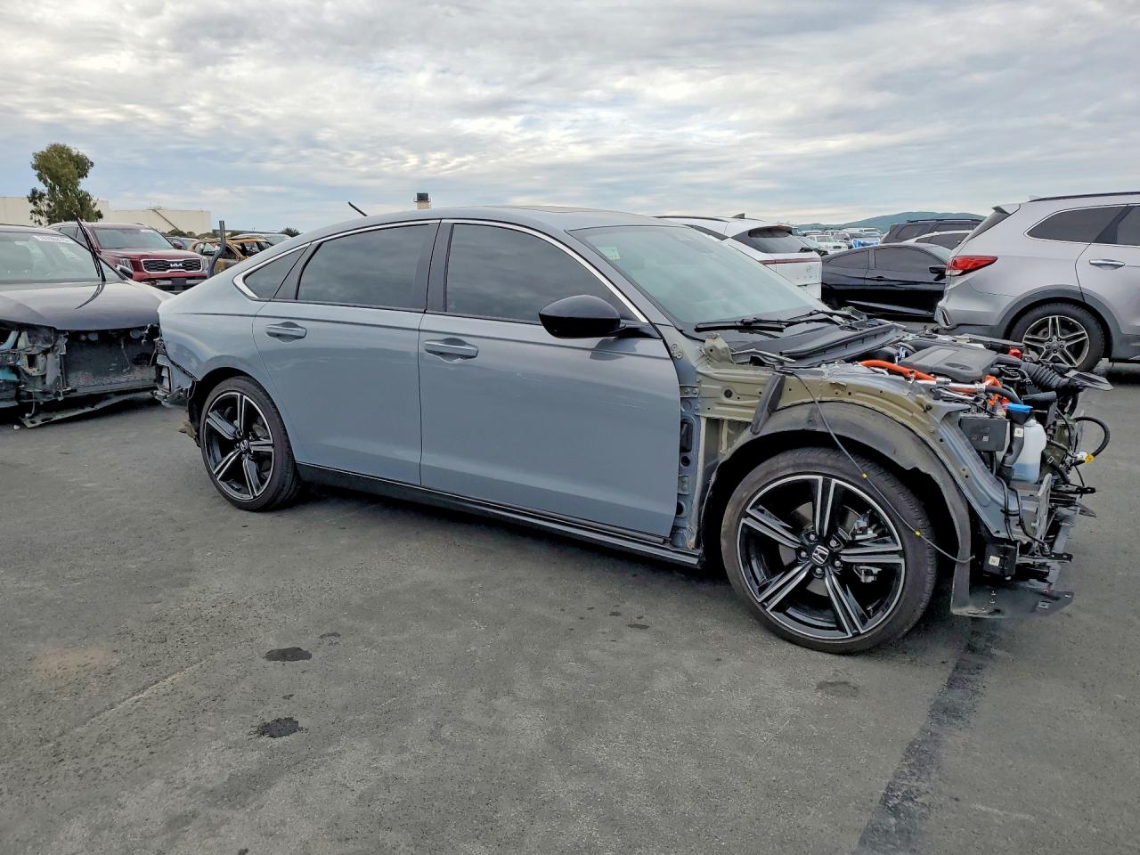 2025 HONDA ACCORD HYBRID SPORT photo 4