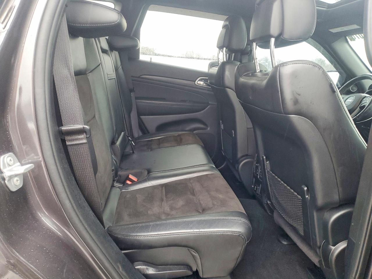 2020 JEEP GRAND CHEROKEE LAREDO photo 11