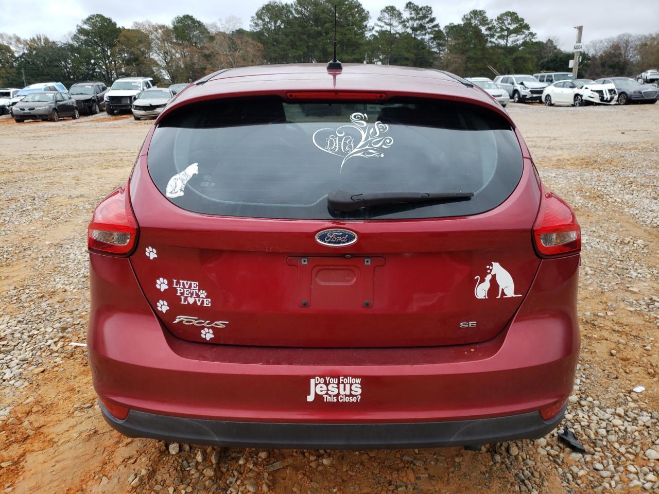 2017 FORD FOCUS SE photo 16