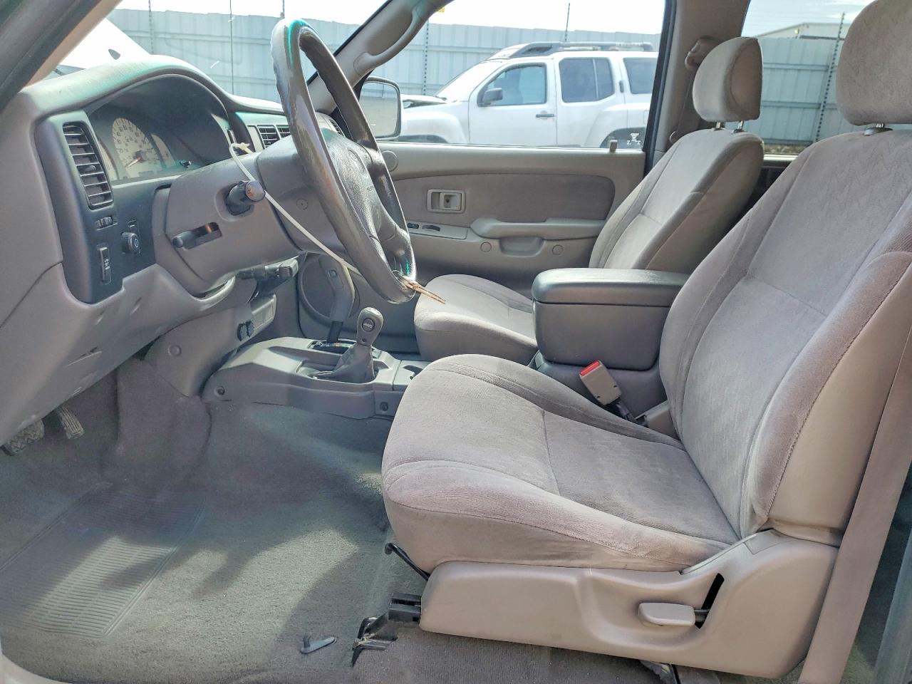 2002 TOYOTA TACOMA DOUBLE CAB photo 13