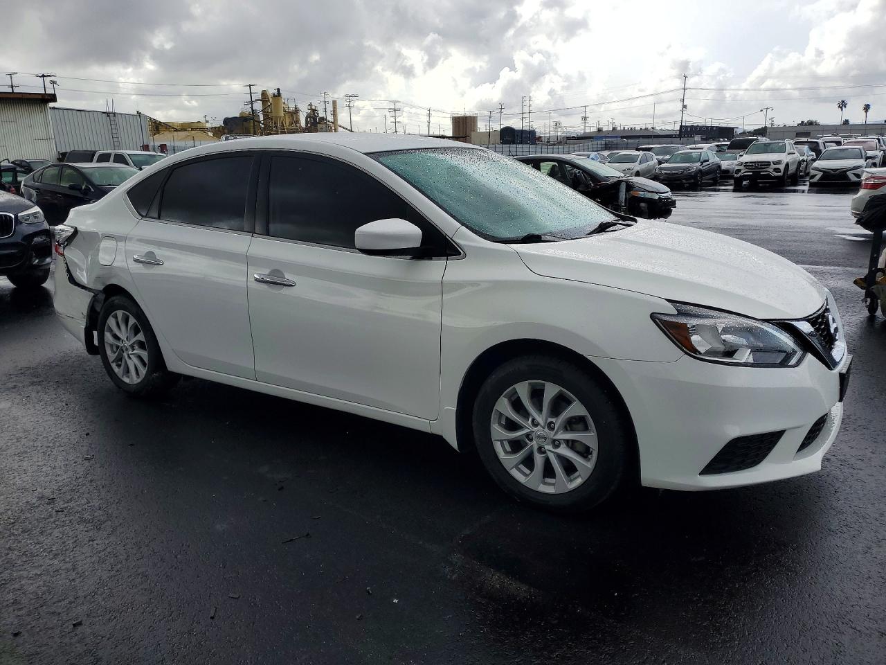 2018 NISSAN SENTRA S photo 4