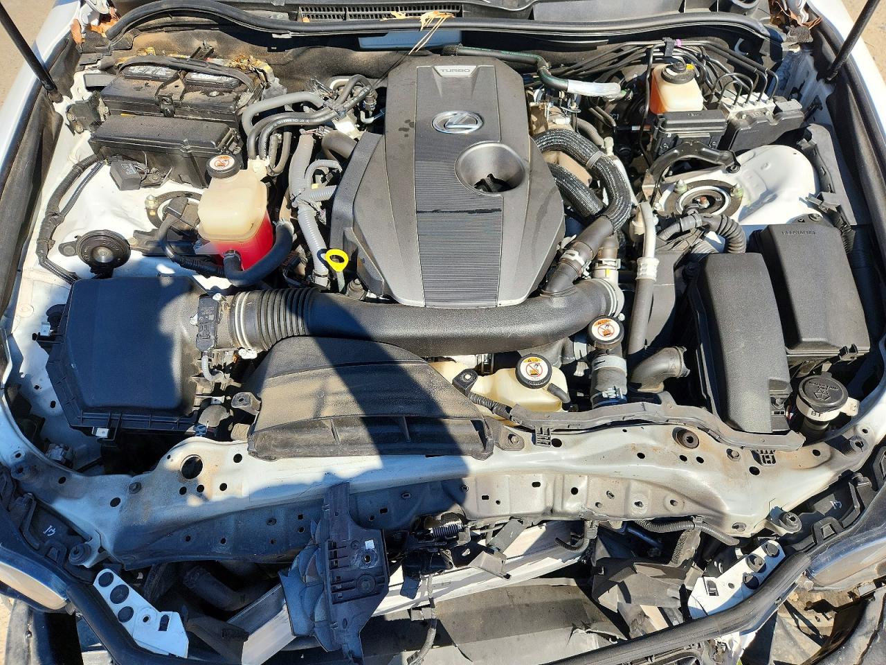 2018 LEXUS IS photo 31