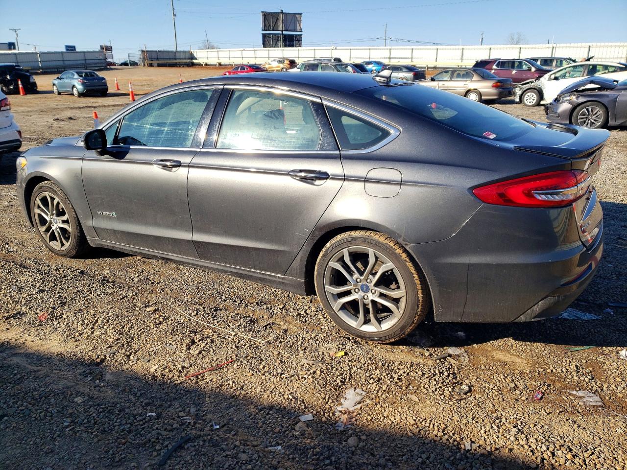 2019 FORD FUSION TITANIUM photo 2