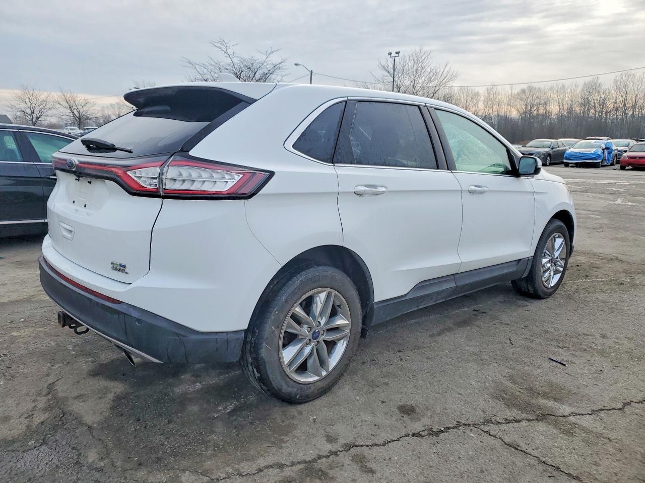 2015 FORD EDGE SEL photo 3