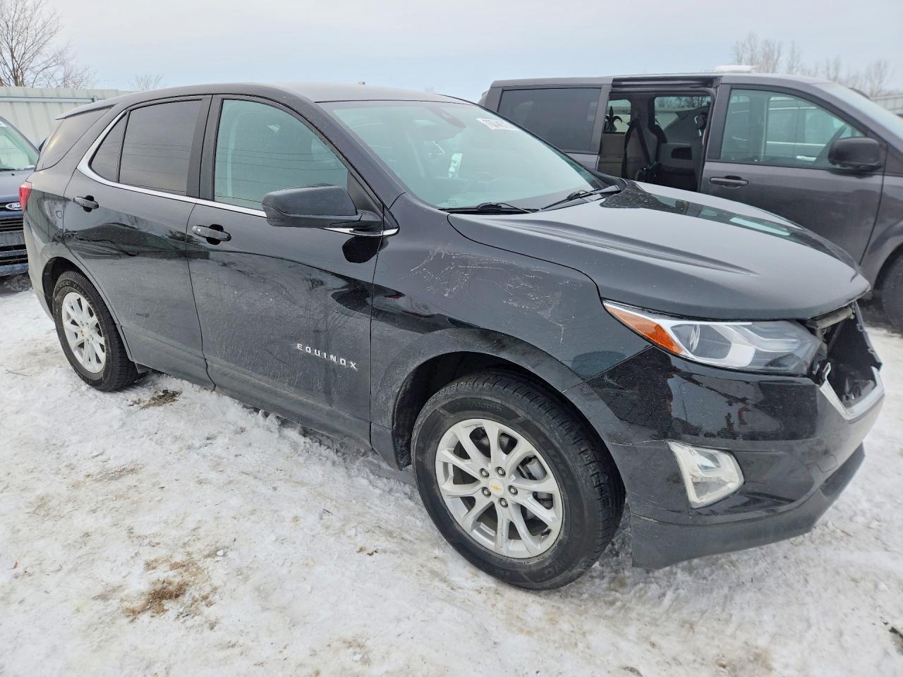 2021 CHEVROLET EQUINOX LT photo 4
