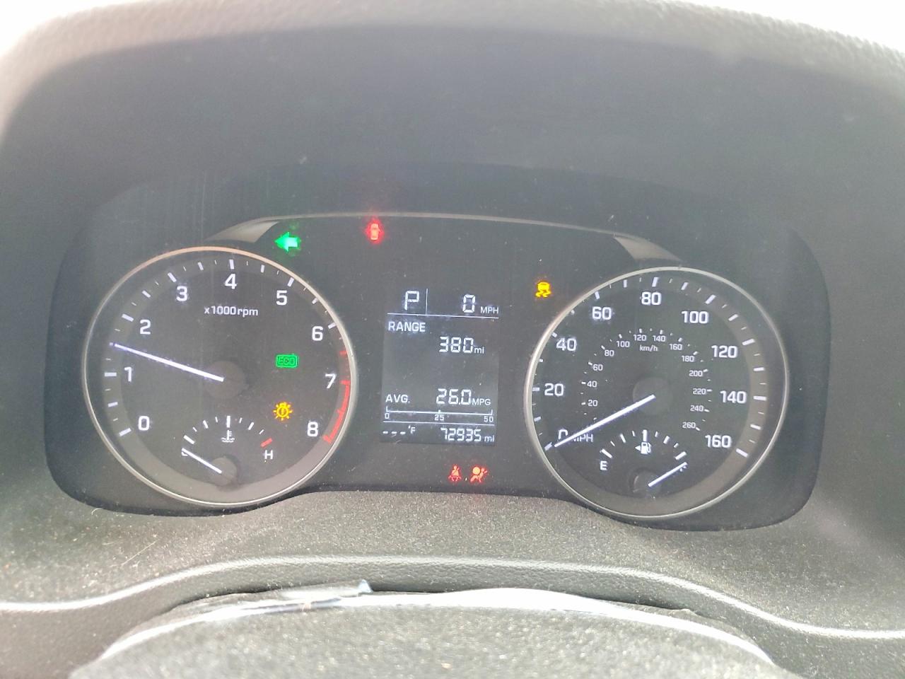 2017 HYUNDAI ELANTRA SE photo 9