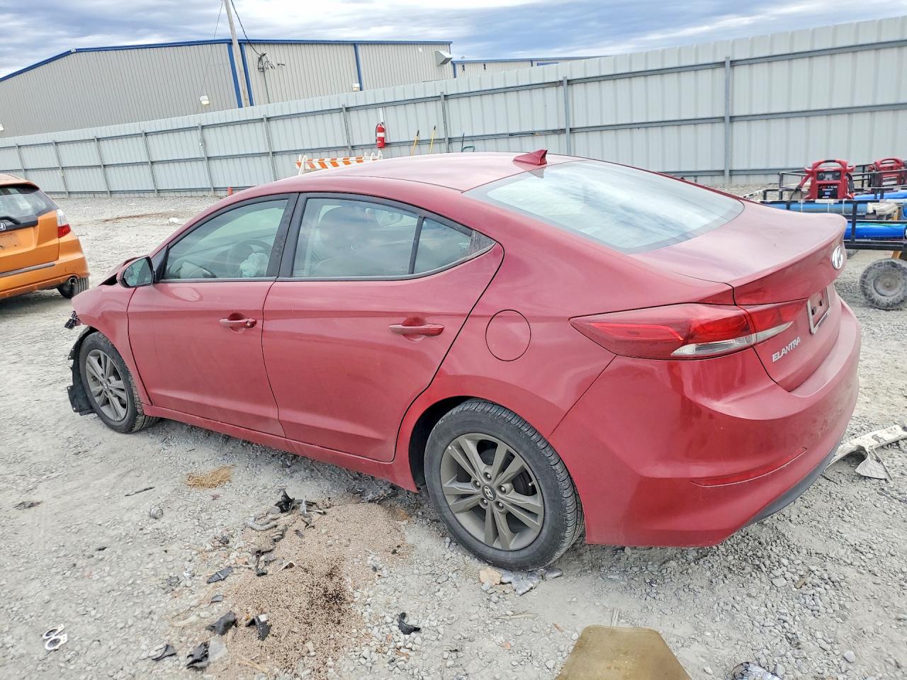 2017 HYUNDAI ELANTRA SE photo 2