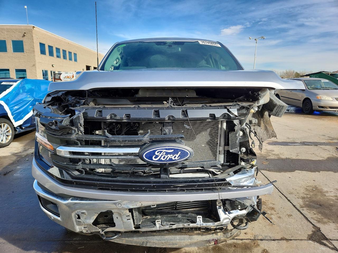 2024 FORD F150 XLT photo 5