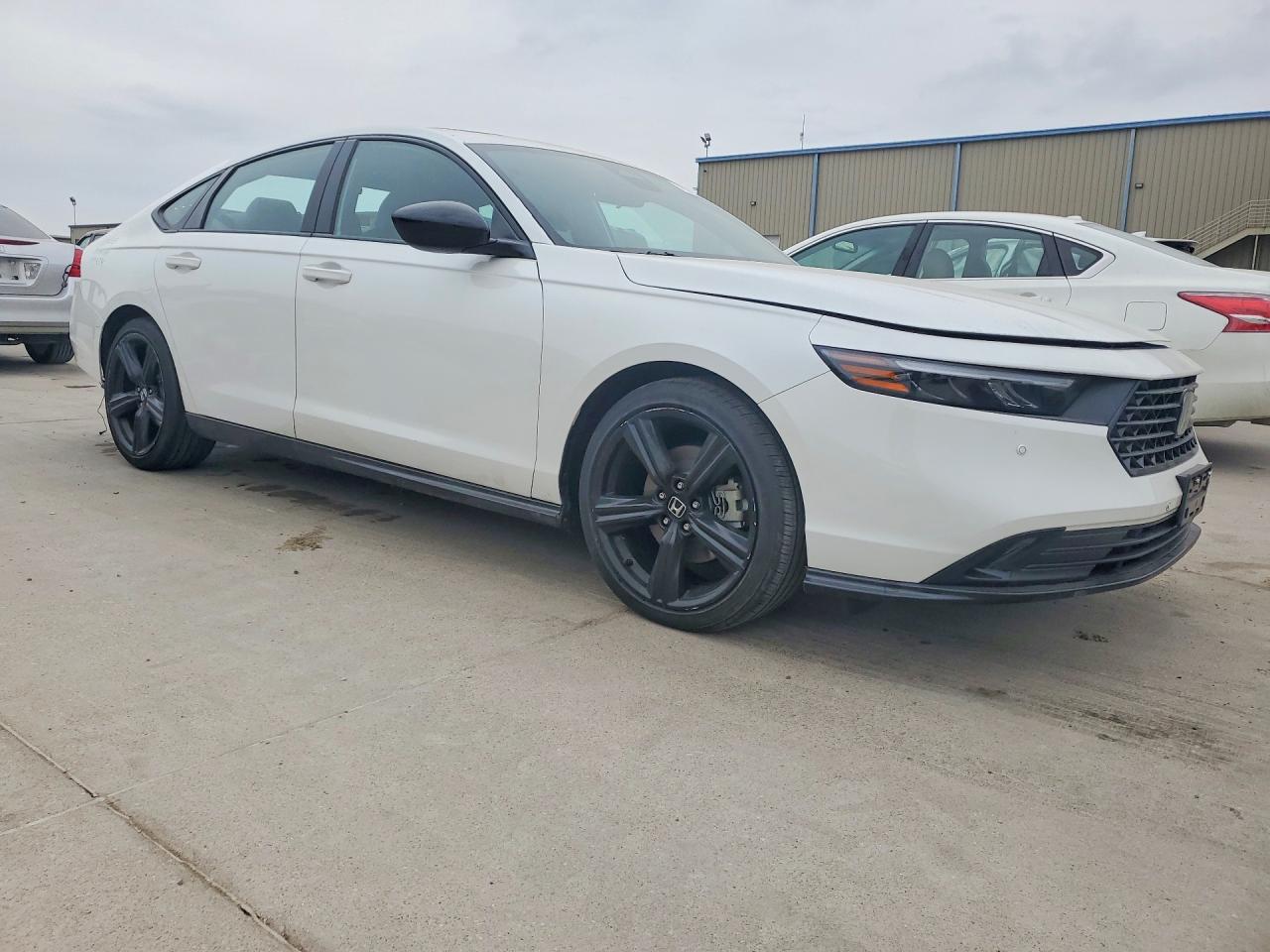 2024 HONDA ACCORD HYBRID SPORT-L photo 4