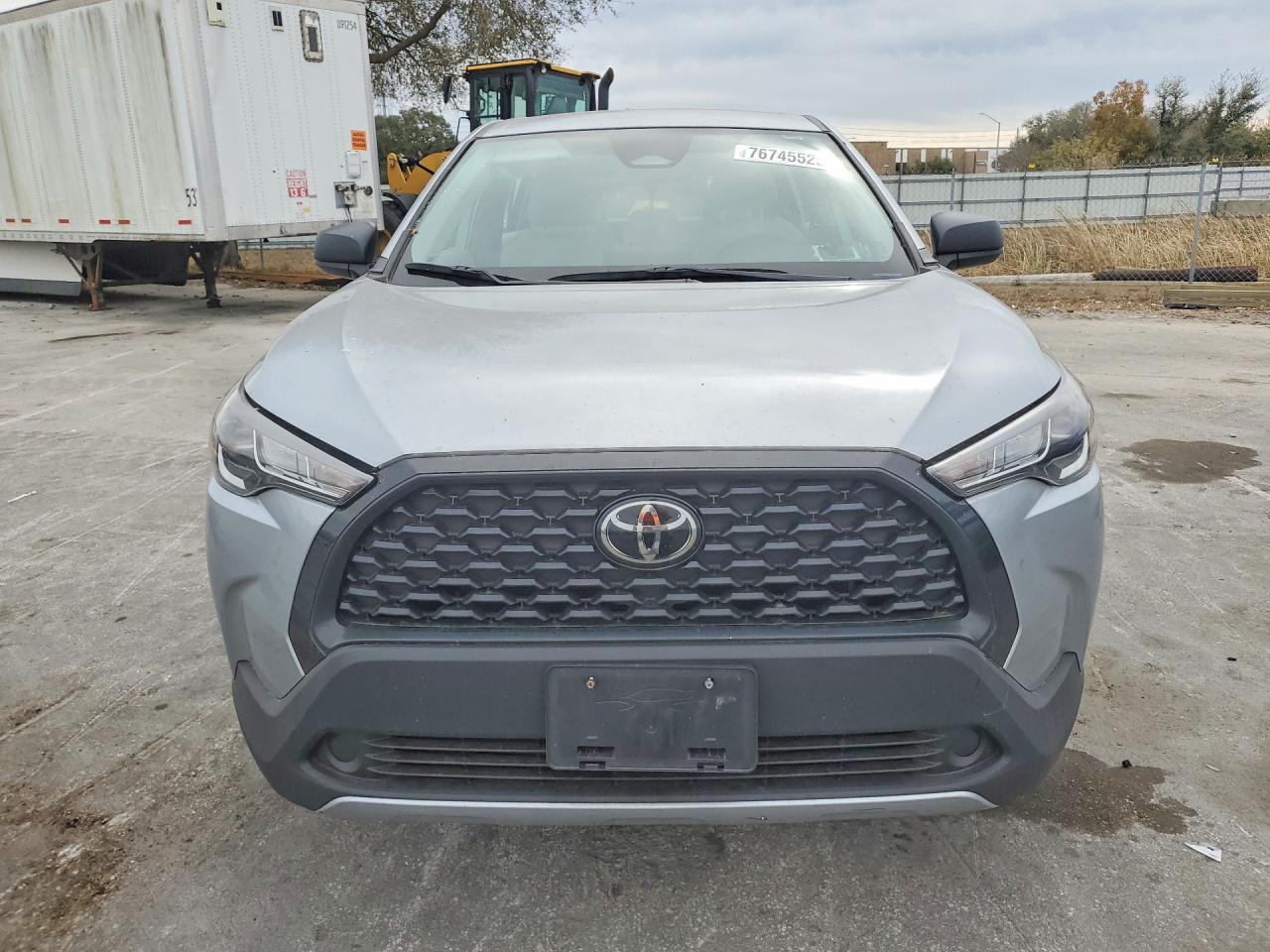 2023 TOYOTA COROLLA CROSS L photo 13