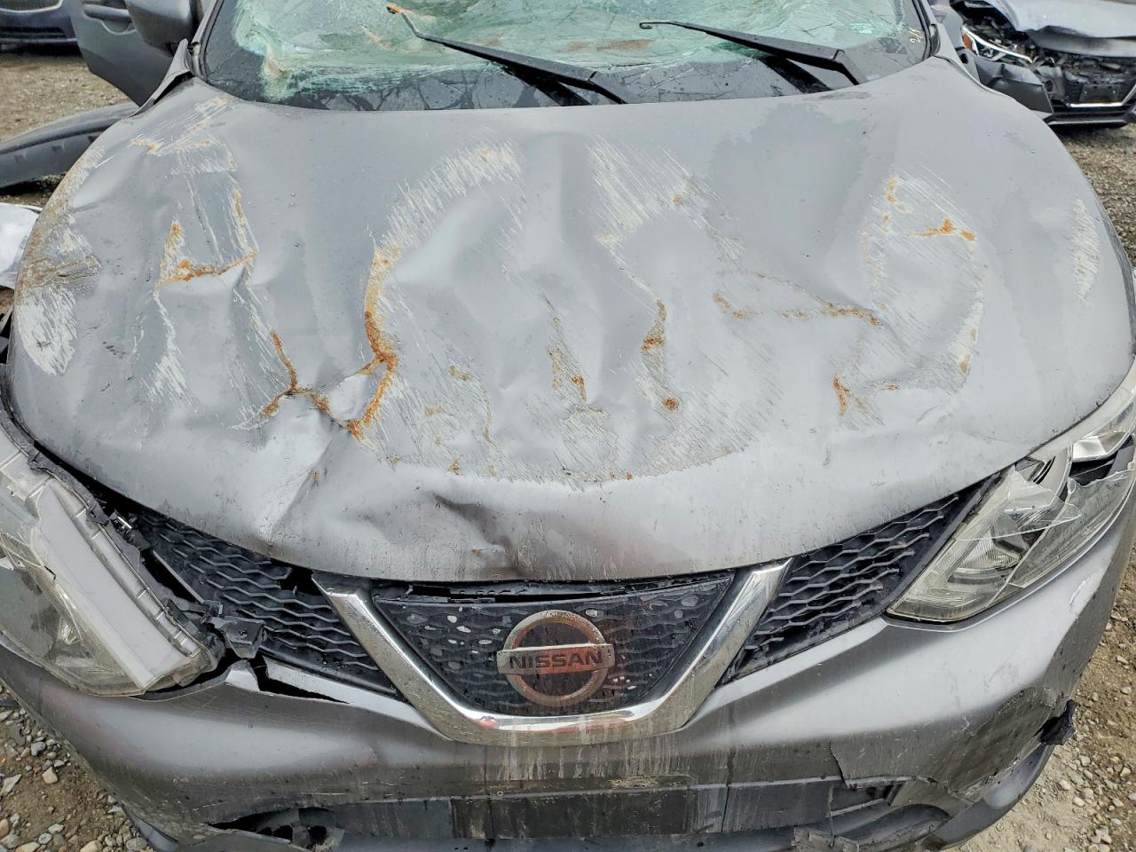 2018 NISSAN ROGUE SPORT S photo 31
