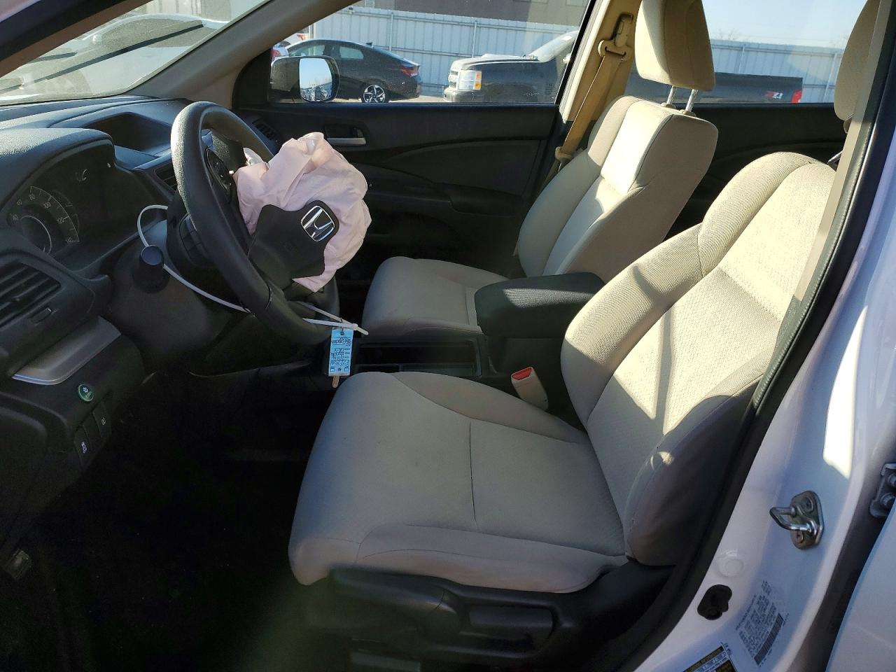 2016 HONDA CR-V LX photo 19