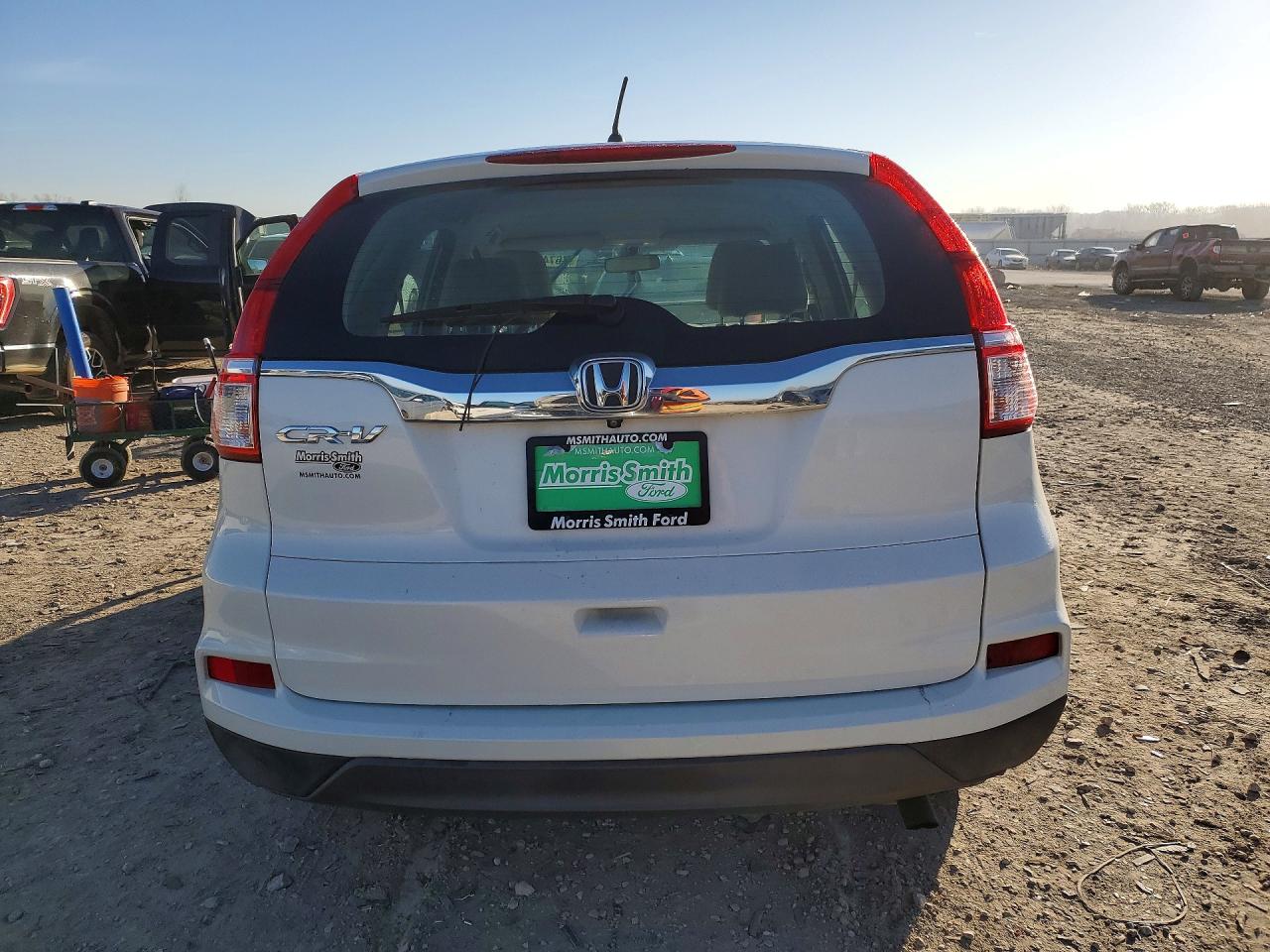 2016 HONDA CR-V LX photo 16