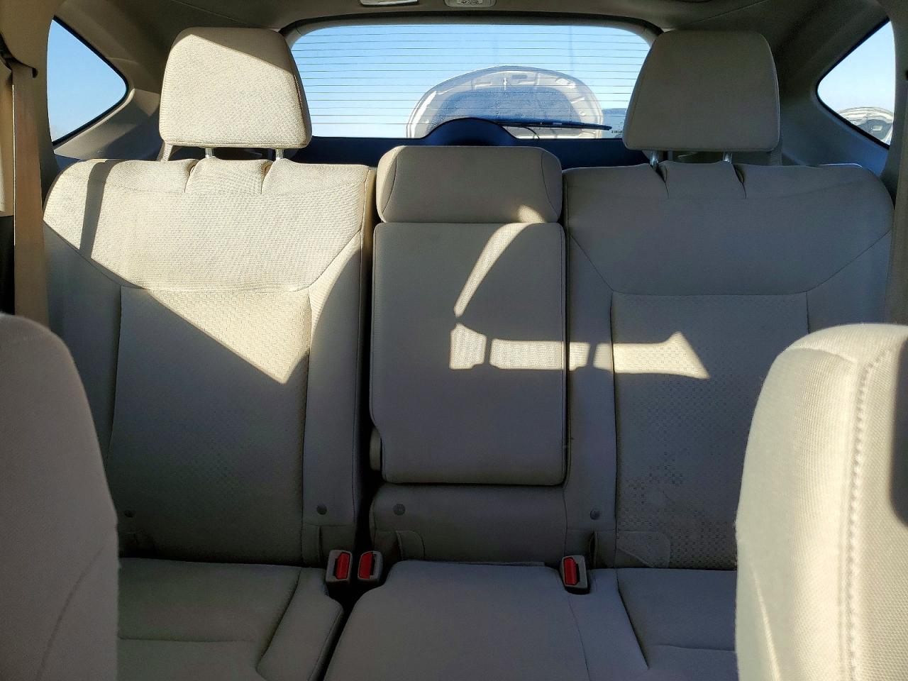 2016 HONDA CR-V LX photo 28