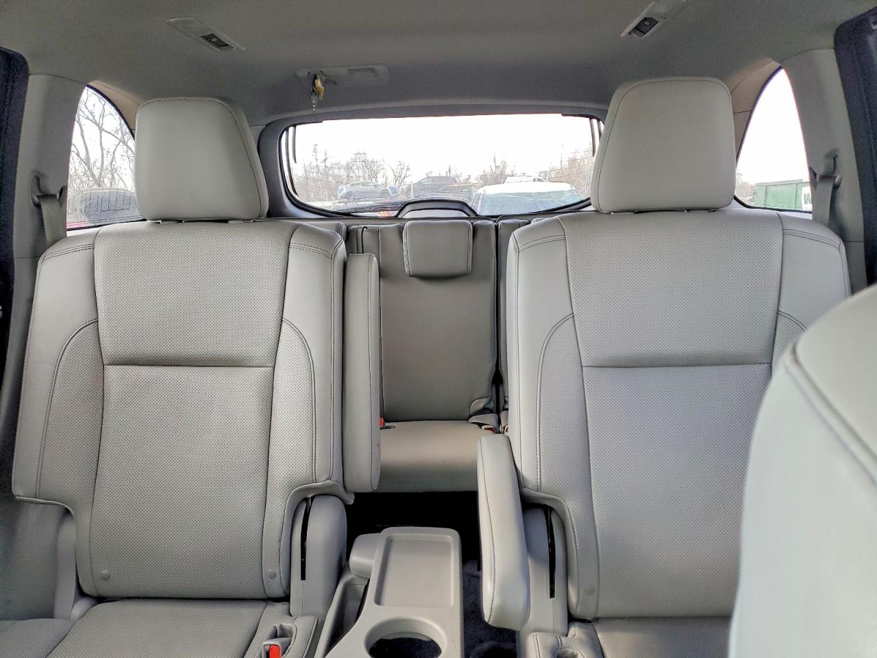 2014 TOYOTA HIGHLANDER LIMITED photo 19