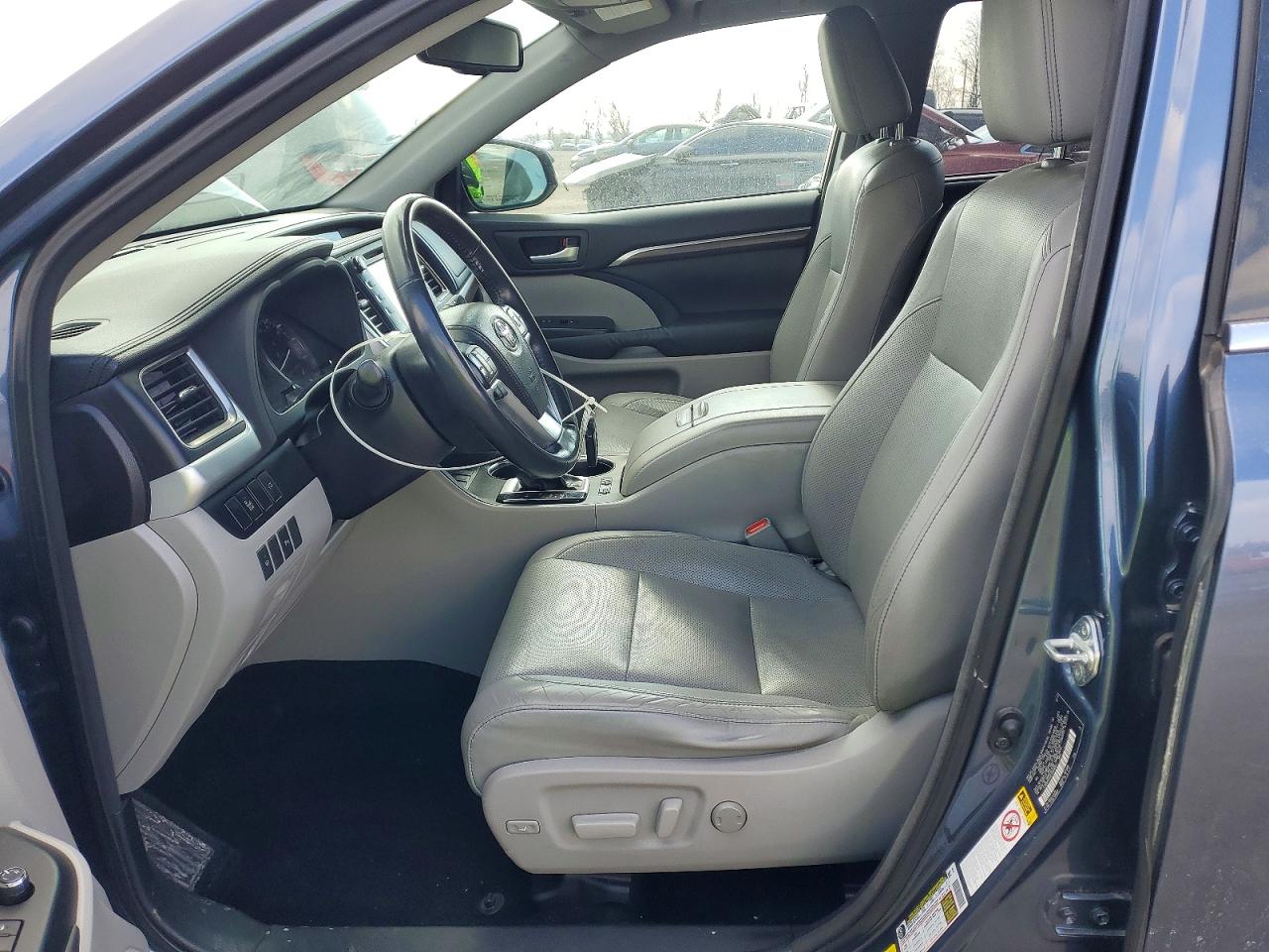 2014 TOYOTA HIGHLANDER LIMITED photo 13