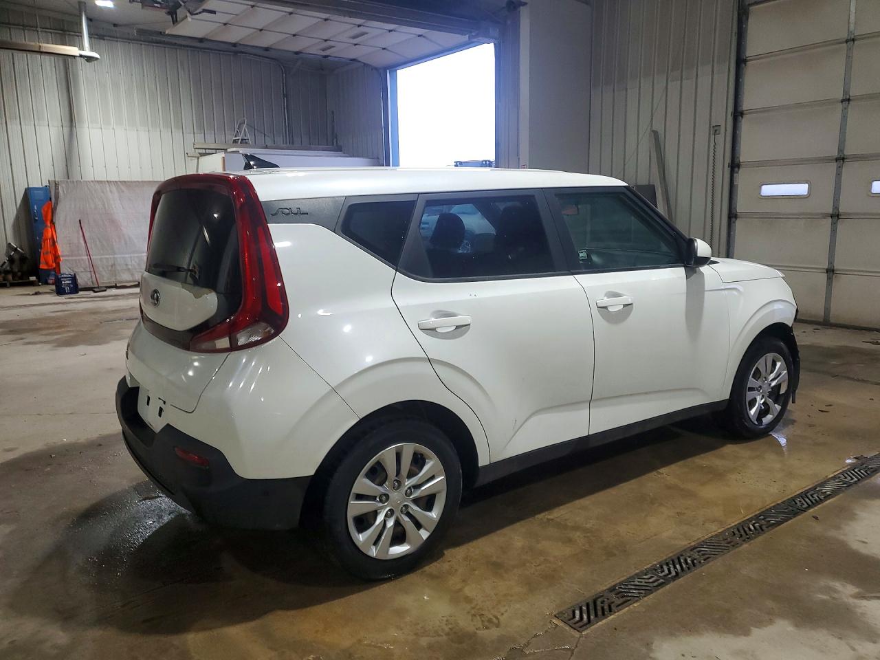 2020 KIA SOUL LX photo 3