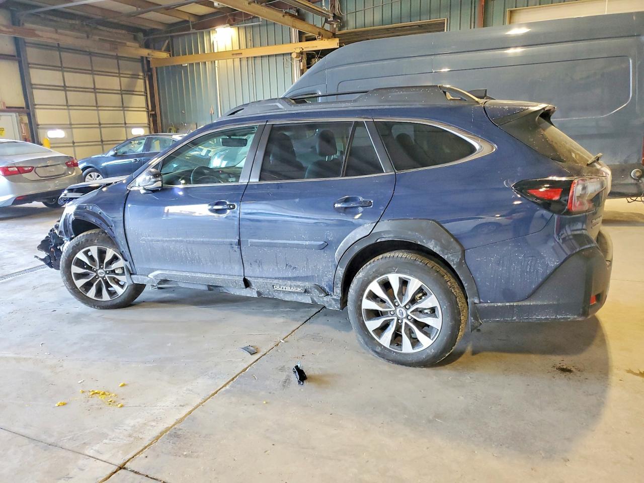 2025 SUBARU OUTBACK LIMITED photo 4