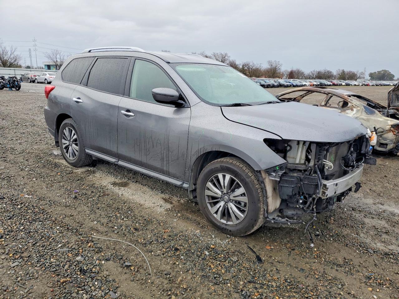 2020 NISSAN PATHFINDER S photo 4