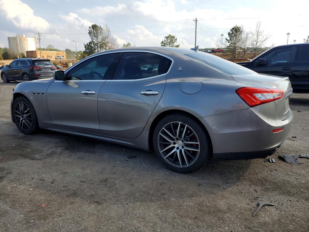 2016 MASERATI GHIBLI photo 2