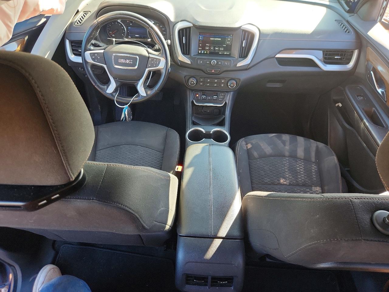 2019 GMC TERRAIN SLE photo 15