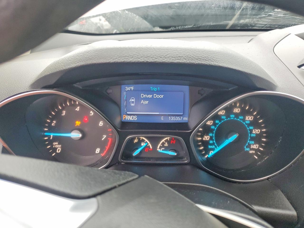 2015 FORD ESCAPE SE photo 17