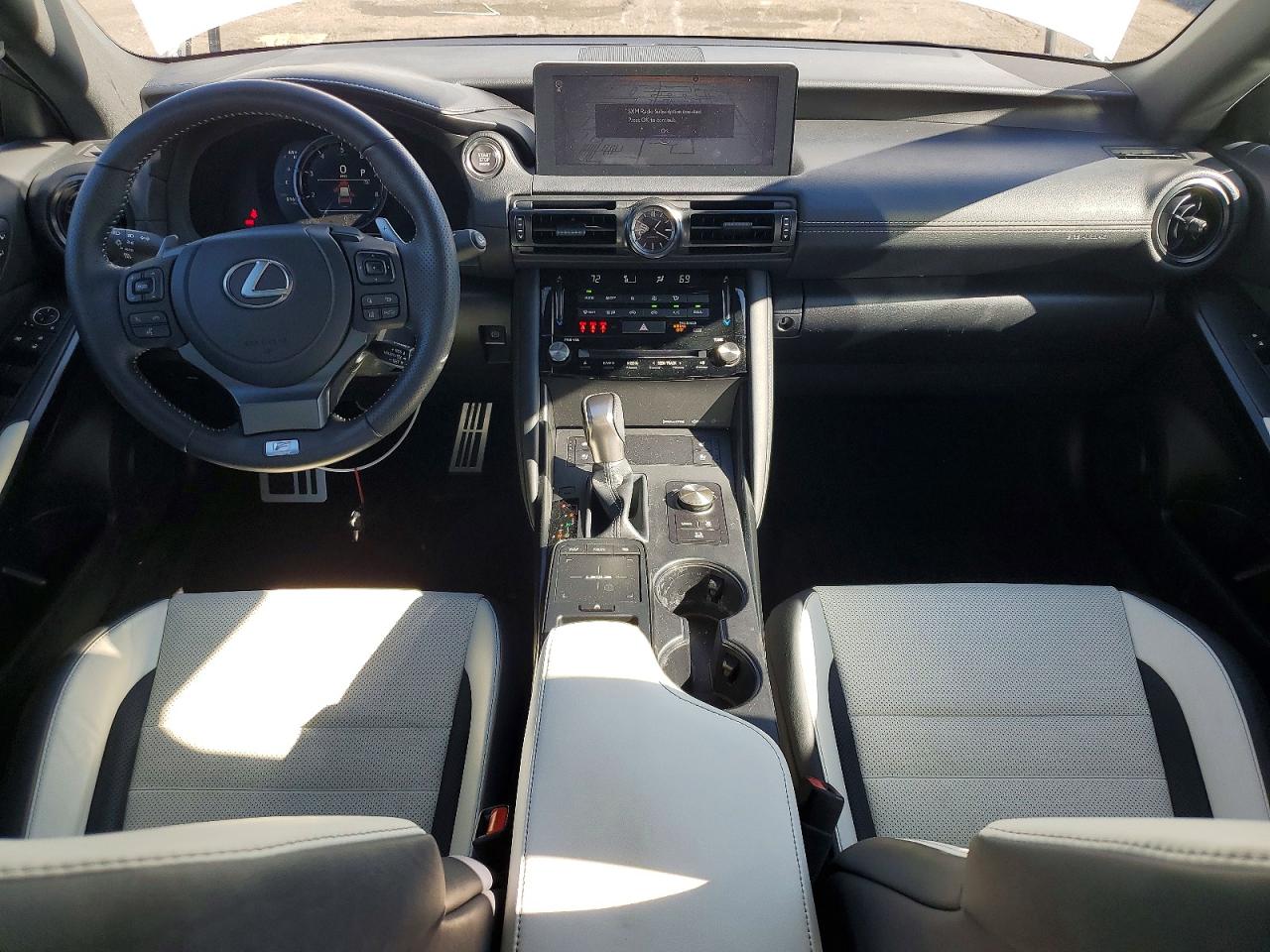 2023 LEXUS IS 350 F SPORT photo 15