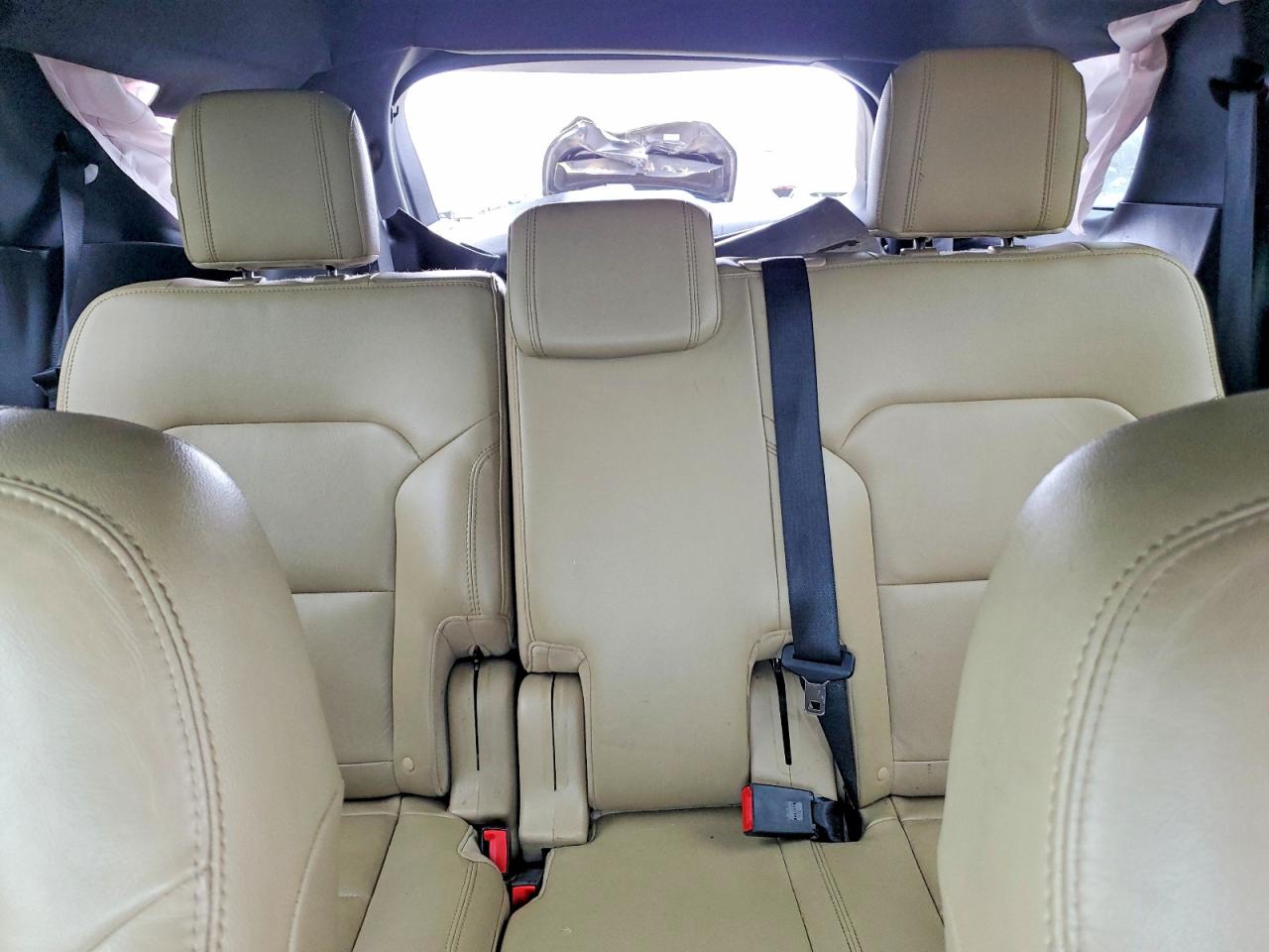 2016 FORD EXPLORER XLT photo 28