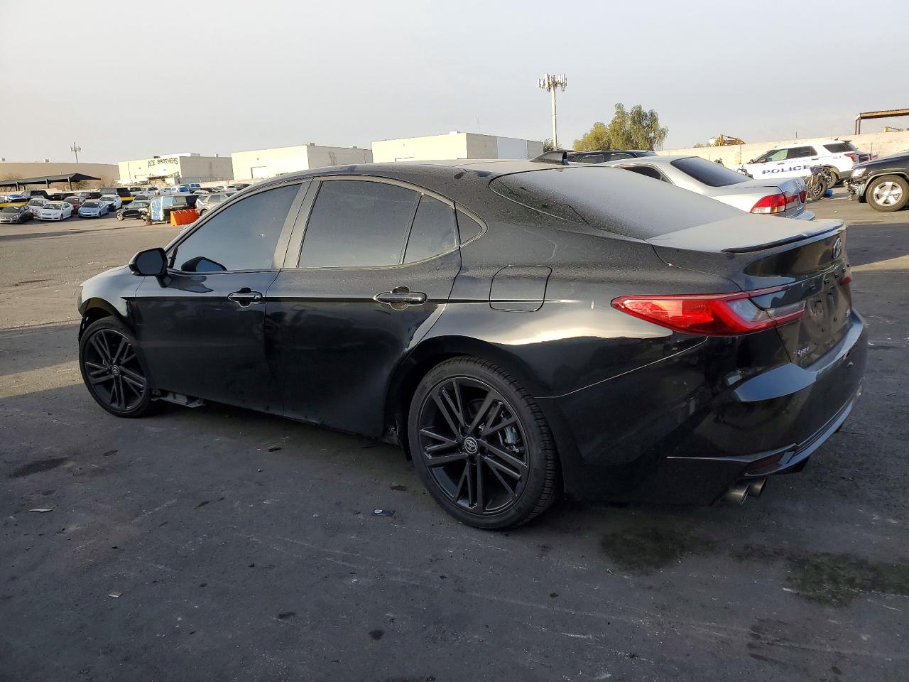 2025 TOYOTA CAMRY XSE photo 2