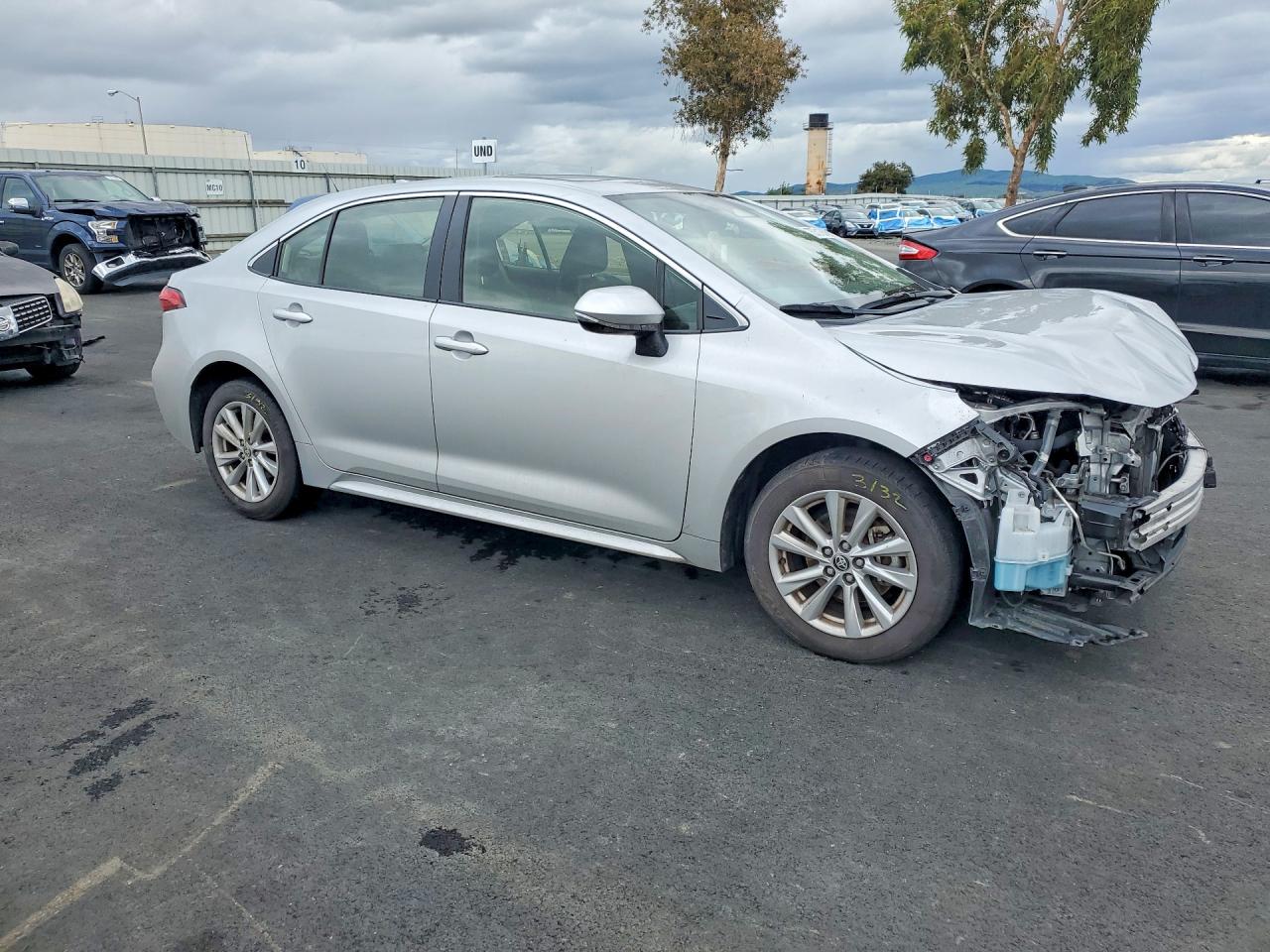 2023 TOYOTA COROLLA LE photo 7