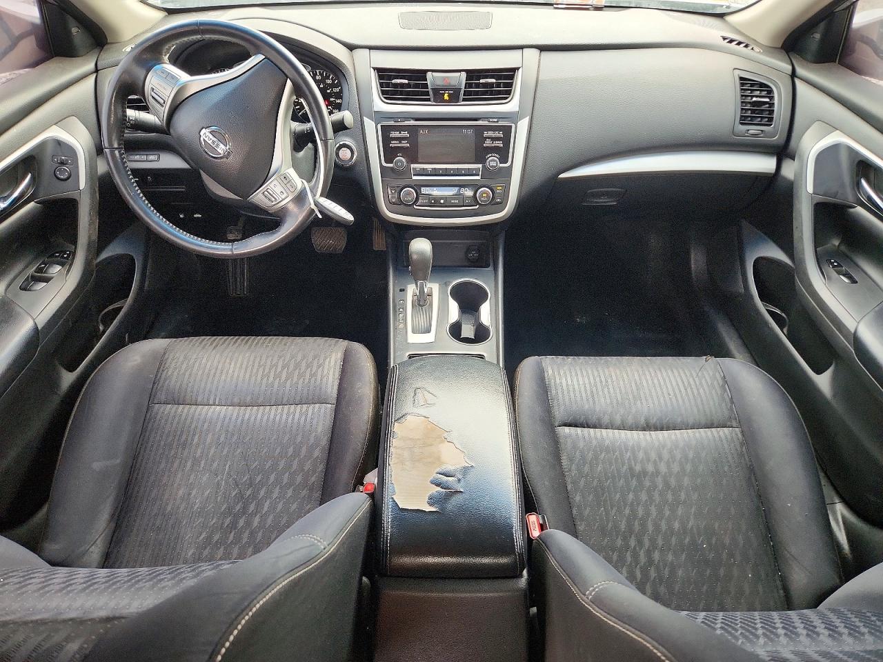 2017 NISSAN ALTIMA photo 8