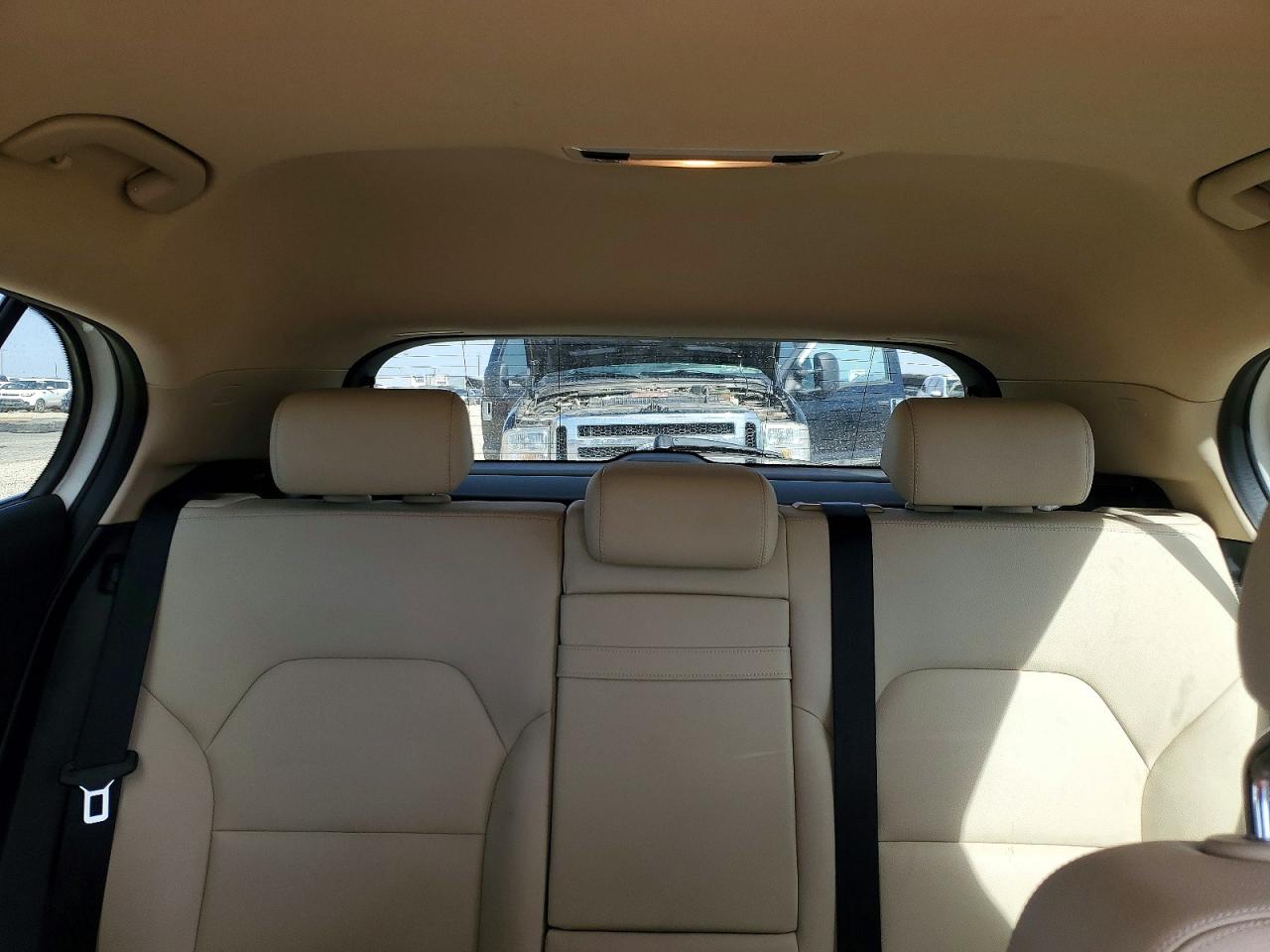 2019 MERCEDES-BENZ GLA 250 photo 10