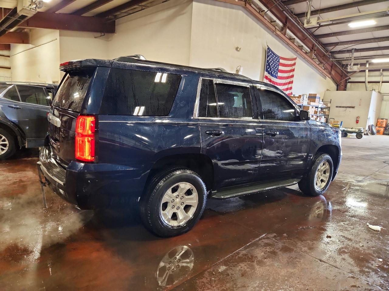 2017 CHEVROLET TAHOE K1500 LS photo 5