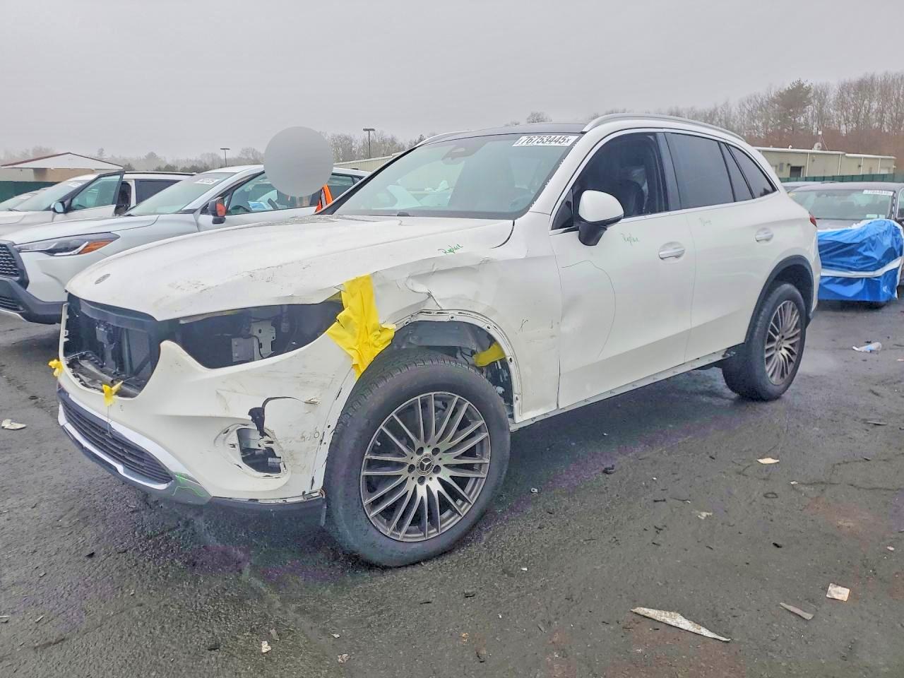 2025 MERCEDES-BENZ GLC