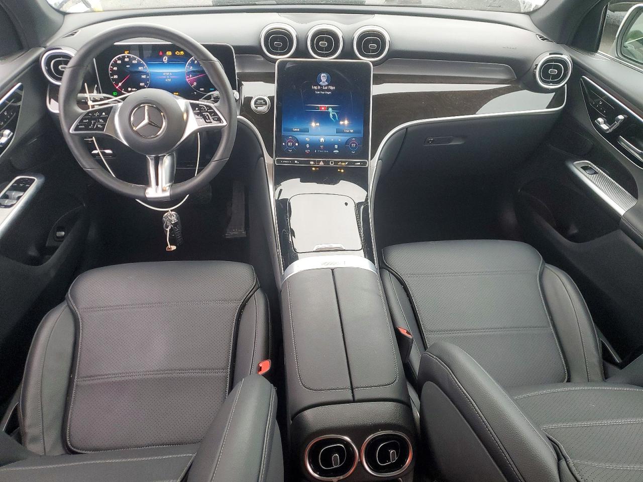 2025 MERCEDES-BENZ GLC 300 4MATIC photo 8