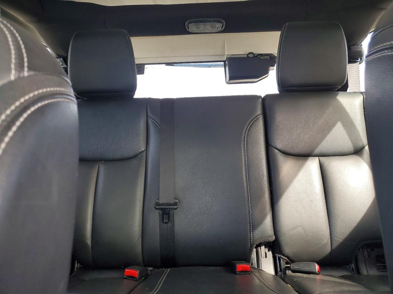 2015 JEEP WRANGLER UNLIMITED SAHARA photo 10