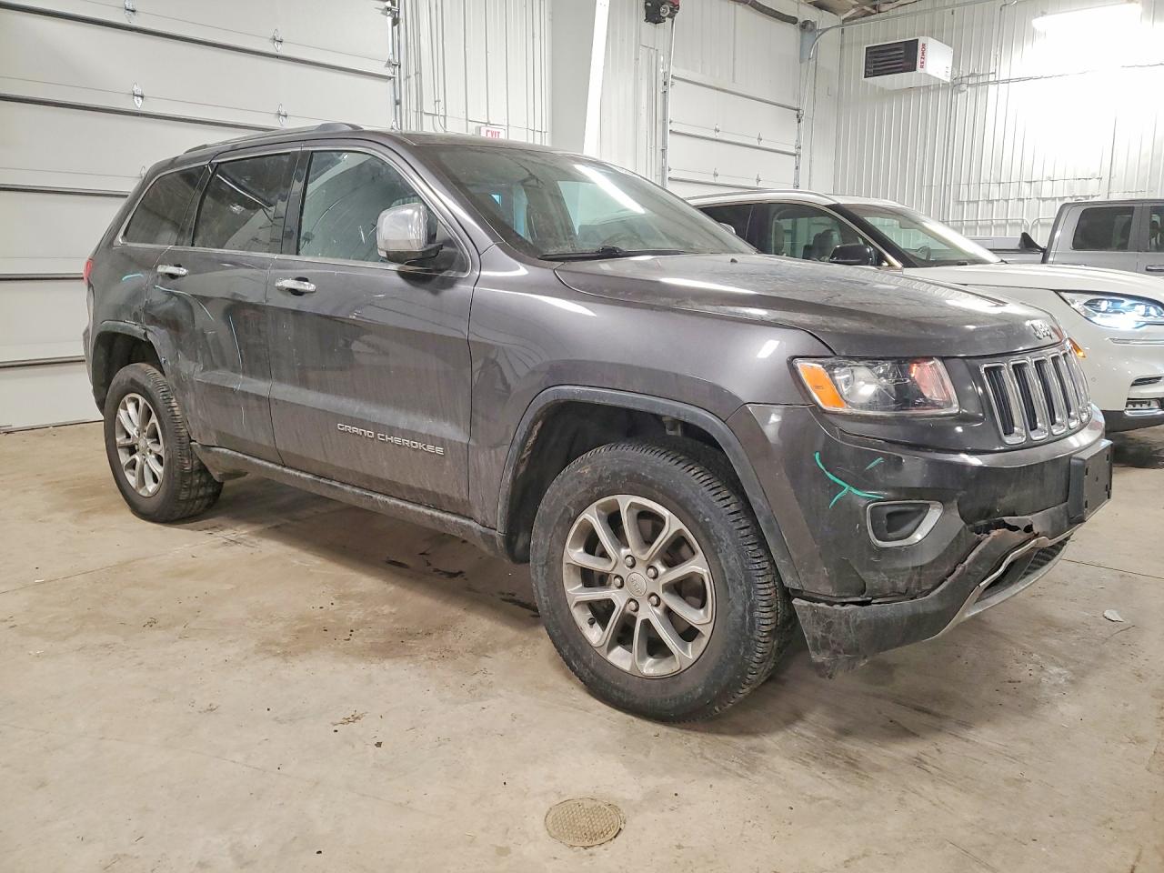 2016 JEEP GRAND CHEROKEE LIMITED photo 4