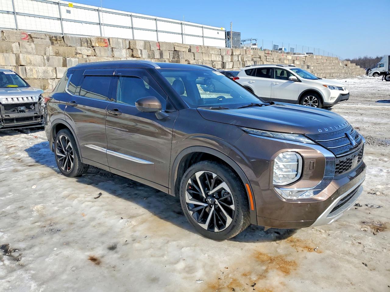 2024 MITSUBISHI OUTLANDER SEL photo 4