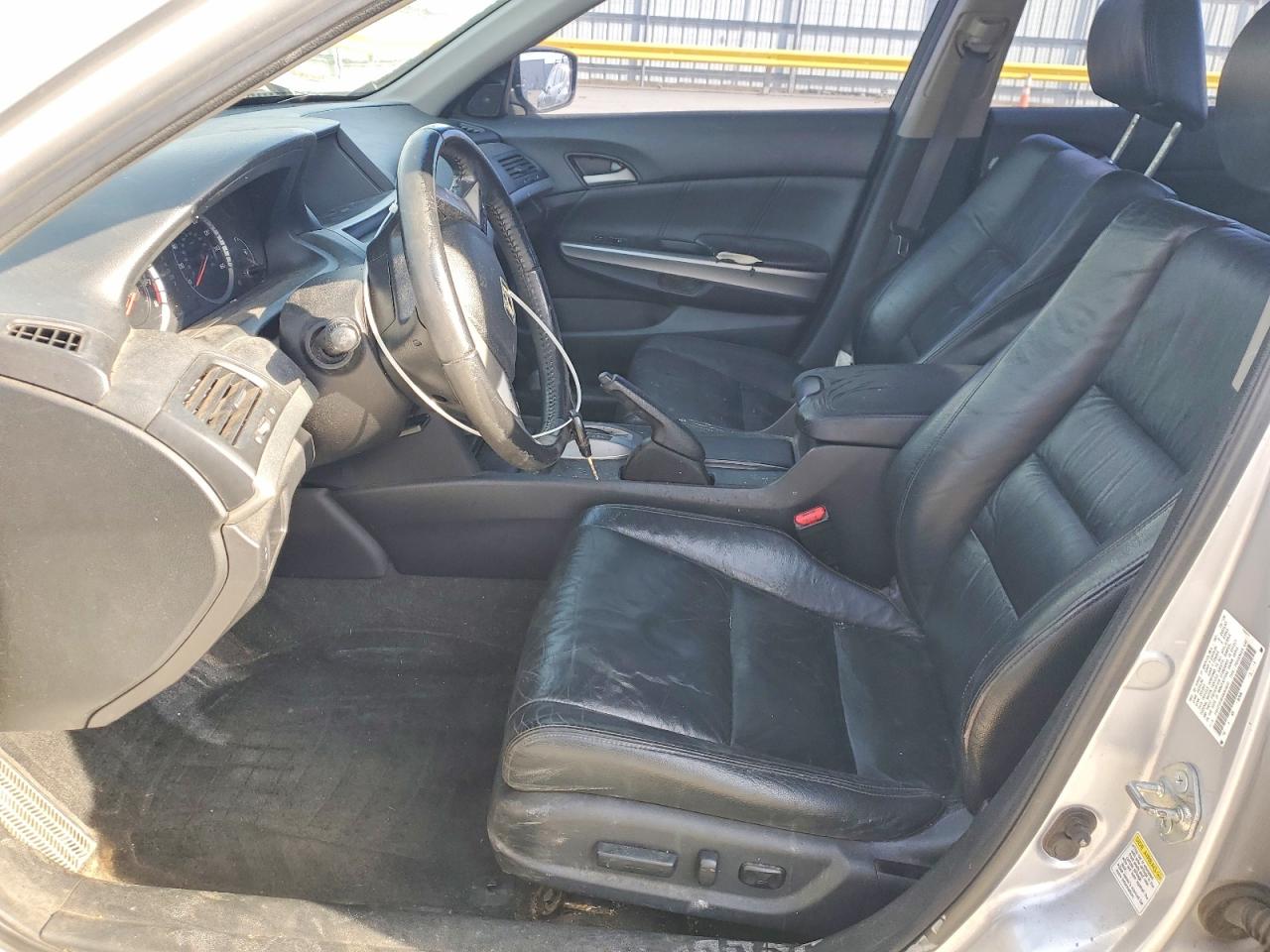 2010 HONDA ACCORD EXL photo 13