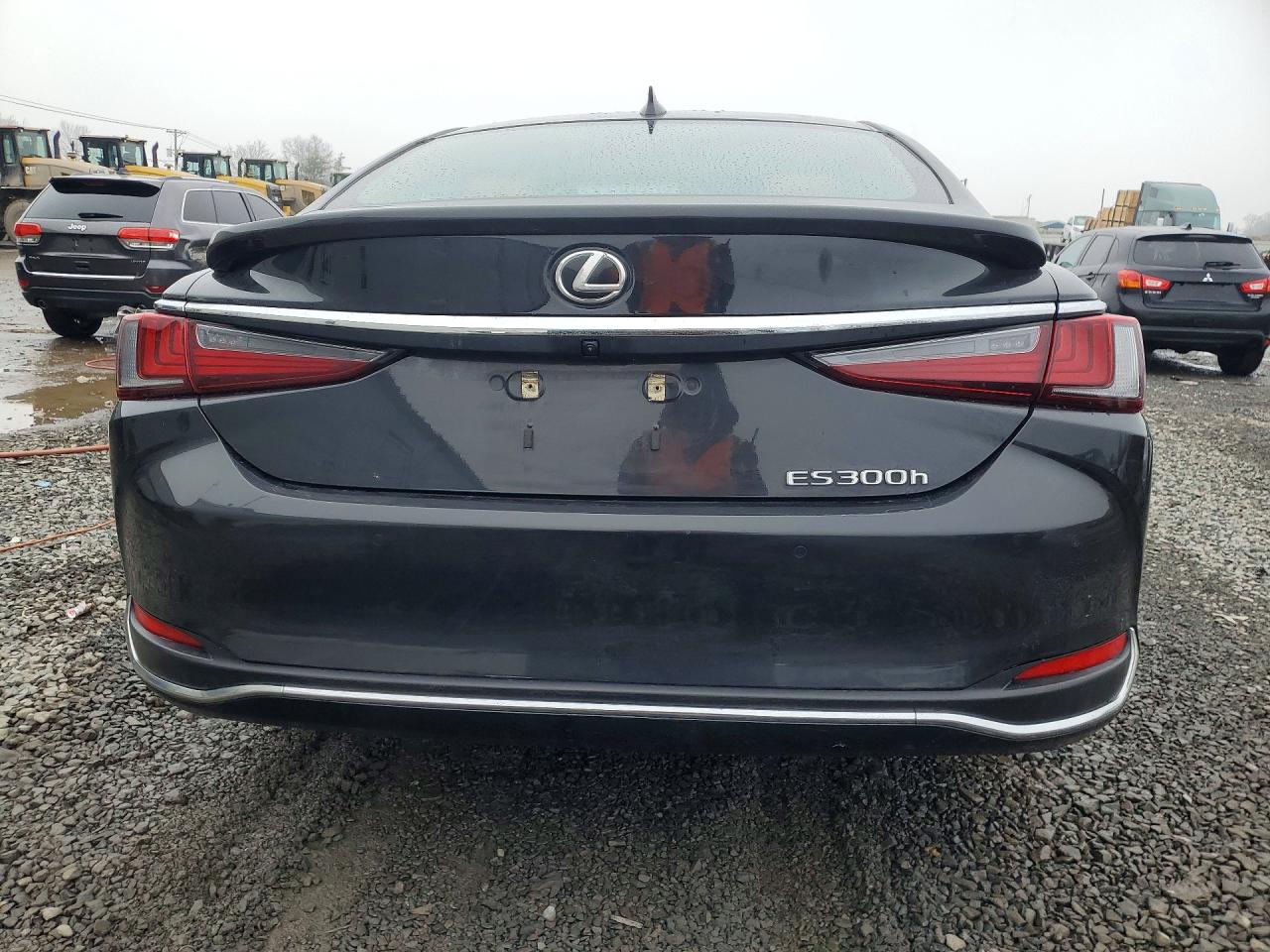 2023 LEXUS ES 300H BASE photo 6