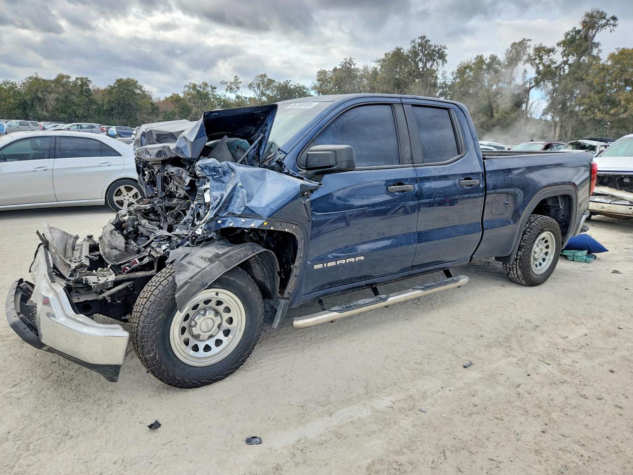 2021 GMC SIERRA